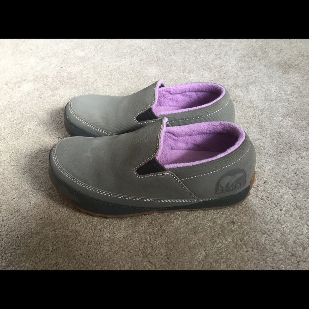 Size 4 Sorel Snow Slip ons